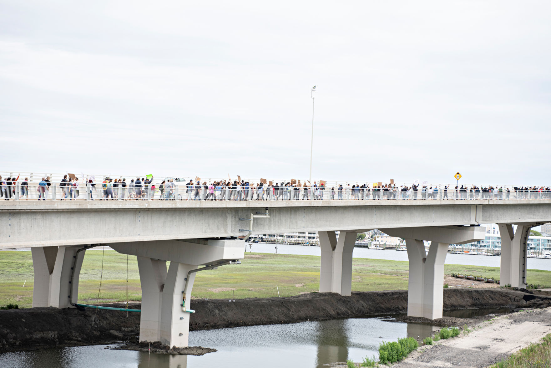060320_nws_ocprotest